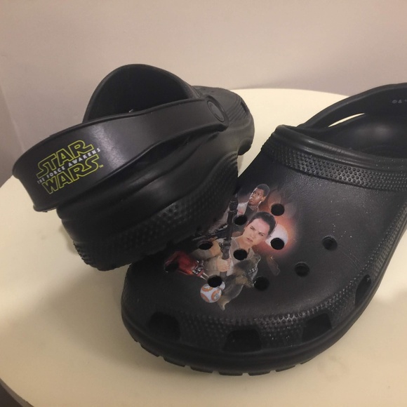 mens star wars crocs